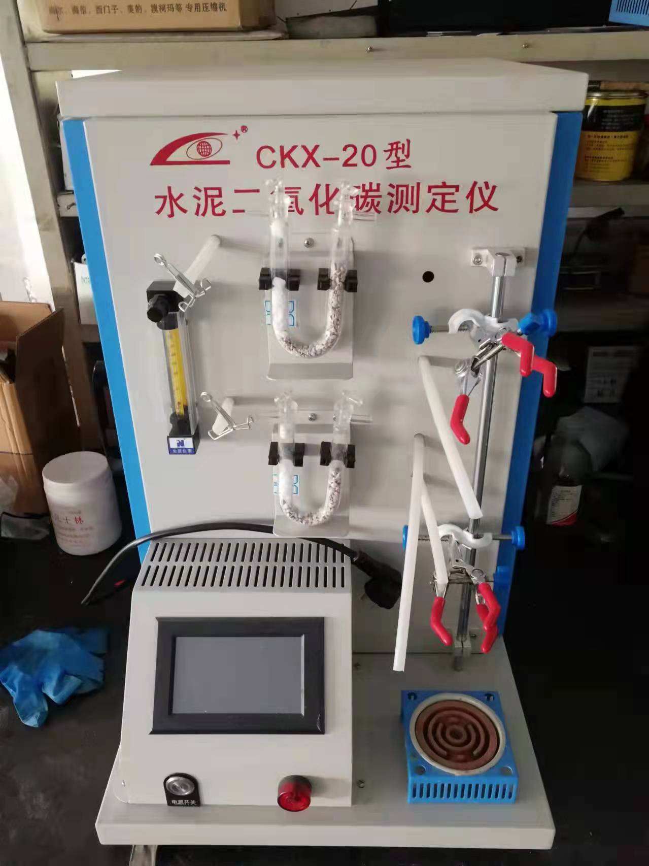 Sementin CO2-analysaattori