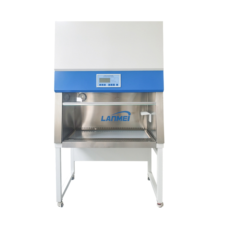 Luokka II BioturvKaikkiisuuskaappi