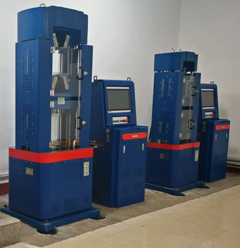 Automaattinen hydraulinen servo Universal Testing Machine