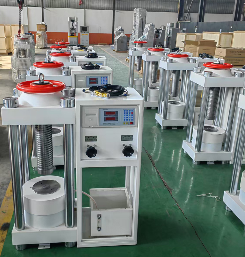 2000kN -betonin puristuskone